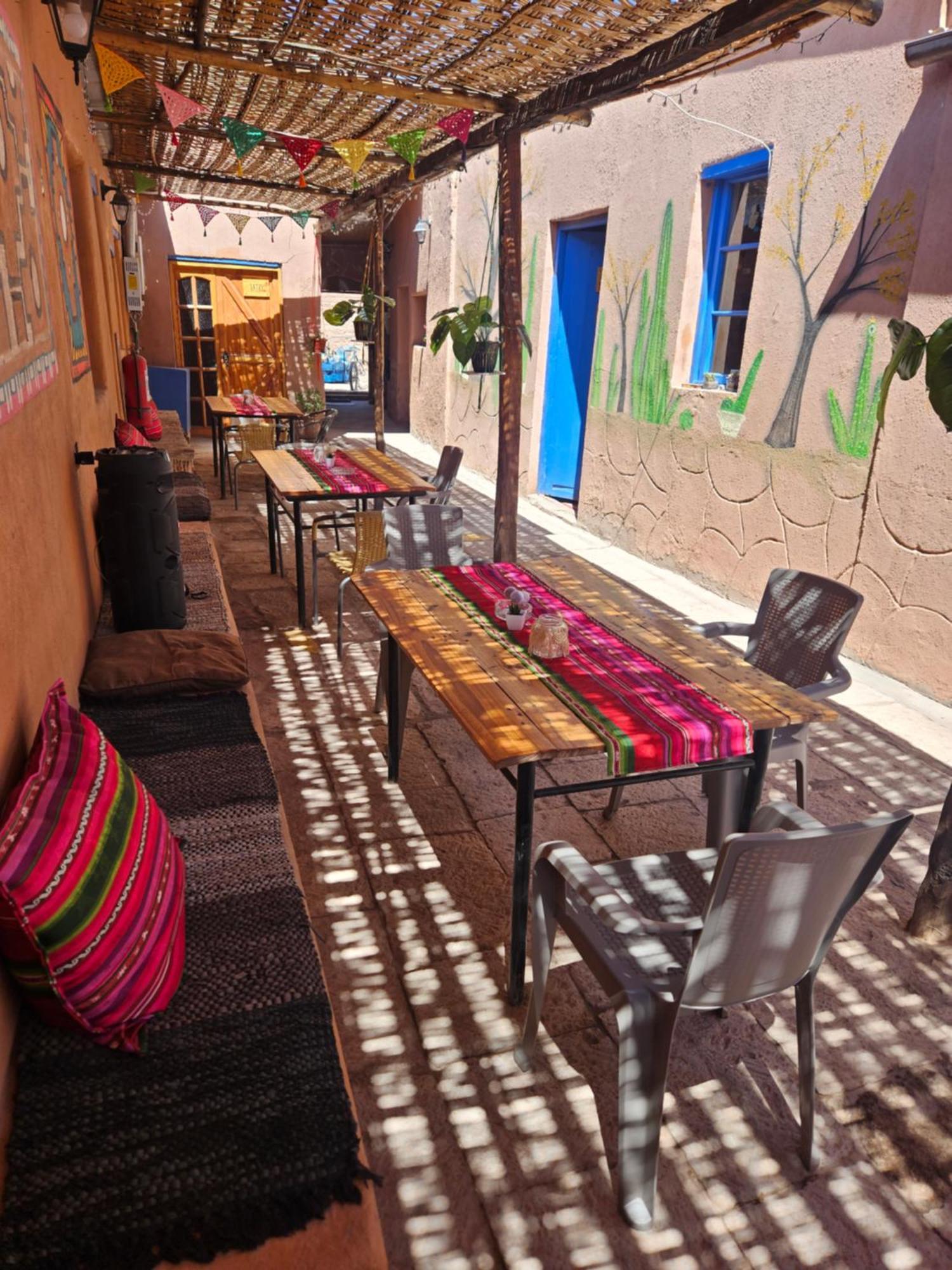סן פדרו דה אטקאמה Hostal Likancabur מראה חיצוני תמונה