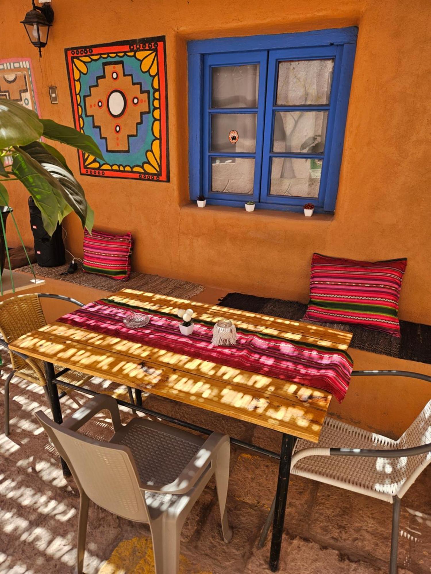 סן פדרו דה אטקאמה Hostal Likancabur מראה חיצוני תמונה